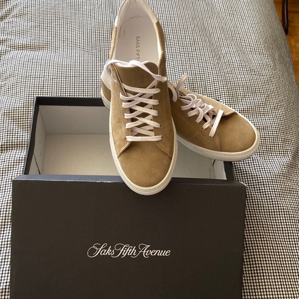 Casual shoes. NWOT